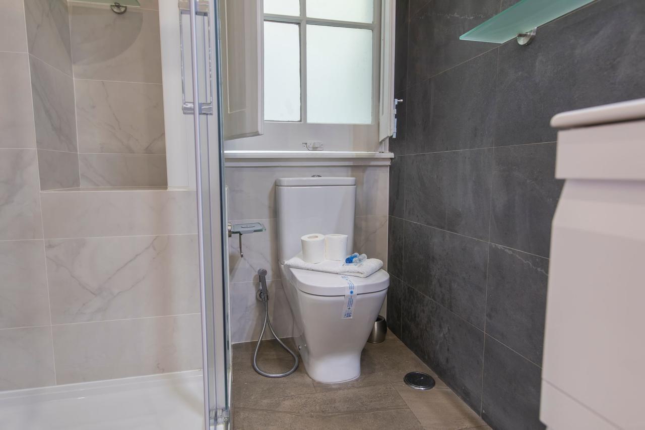 Lovelystay - Comfortable Apartment With River Views Lisbon Bagian luar foto