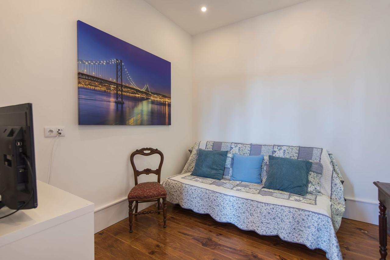Lovelystay - Comfortable Apartment With River Views Lisbon Bagian luar foto