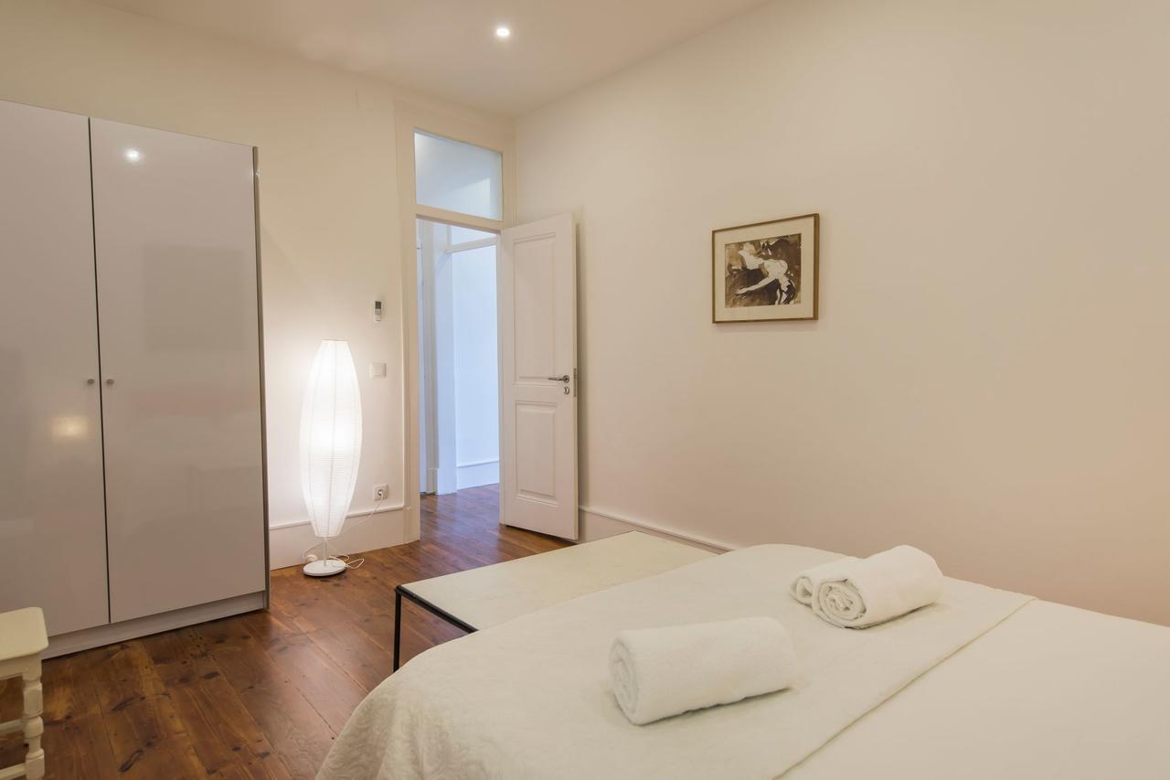 Lovelystay - Comfortable Apartment With River Views Lisbon Bagian luar foto